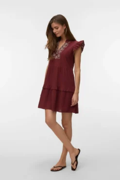Vestido curto de algodão