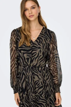 Vestido curto de lurex
