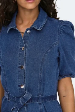 Vestido curto em denim