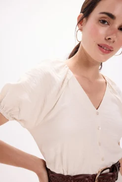 Vestido curto evasê