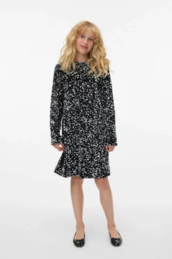 Vestido curto lantejoulas