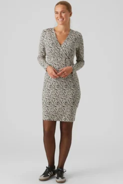 Vestido curto Maternity