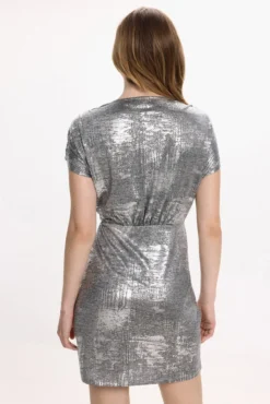 Vestido curto metálico