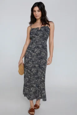 Vestido de alças comprido