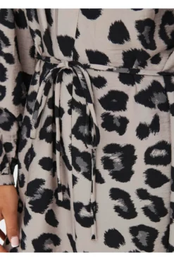 Vestido de manga comprida