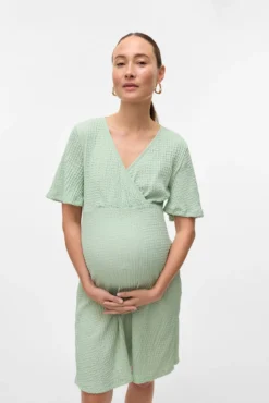 Vestido de maternity e amamentação de manga curta