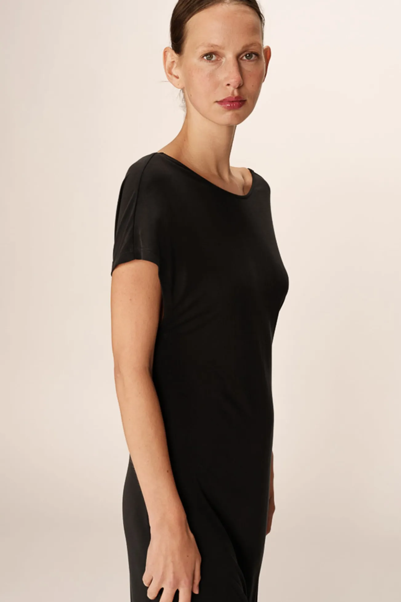 Vestido longo básico em modal
