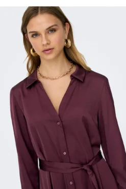 Vestido longo de cetim