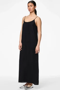Vestido longo de linho