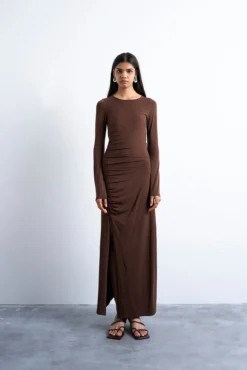 Vestido longo drapeado