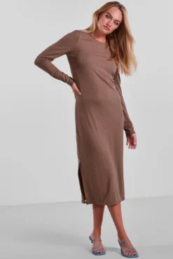 Vestido midi básico