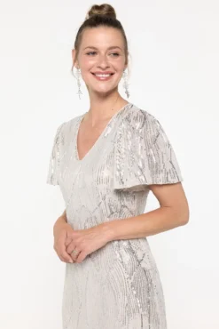 Vestido midi de paetê