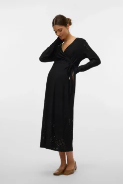Vestido midi de renda para amamentação e maternity