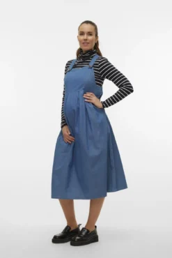Vestido midi de tirantes vaqueiros maternity
