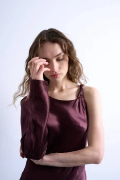 Vestido midi de um ombro só