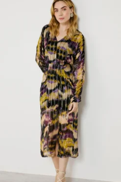Vestido midi estampado com lurex