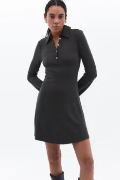 Vestido mini botões