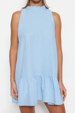 Vestido mini sem mangas