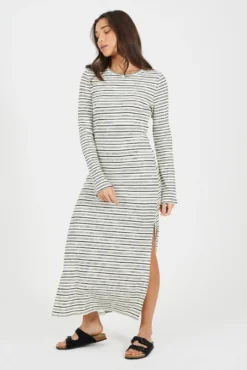 Vestido riscas